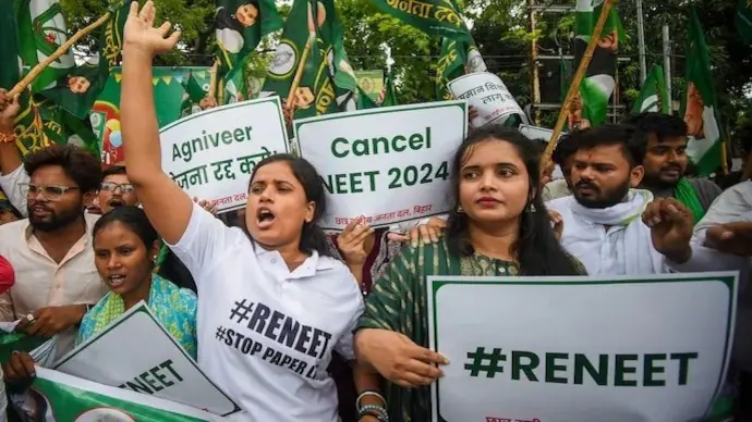 NEET : આજે સુપ્રીમ કોર્ટમાં સુનાવણી પહેલા AIIMS પટનાના 3 ડોકટરોની અટકાયત કરવામાં આવી