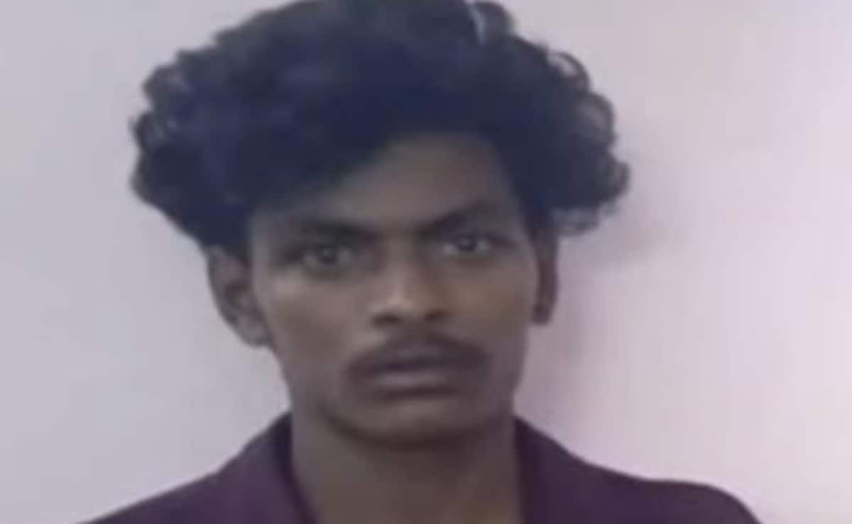 આંધ્રની કિશોરીએ તેને નકાર્યા પછી તેના પર સ્ટૉકર દ્વારા ગોળીબાર થતાં તેનું મૃત્યુ થયું