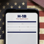 US green card,  H-1B Visa , F-1 Visa ધારકોને વિદેશ મુસાફરી કરતા પહેલા ચેતવણી આપવામાં આવી.