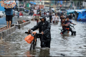 Mumbai Rain News : IMD એ યલો એલર્ટ જારી કર્યું, આજે મધ્યમથી ભારે વરસાદની આગાહી .