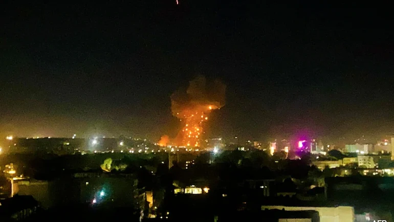 Pak Bombing On Kabul Hospital : 400 લોકોના મોત સાથે, અફઘાન ઇતિહાસનો ‘સૌથી ઘાતક’ હુમલો .