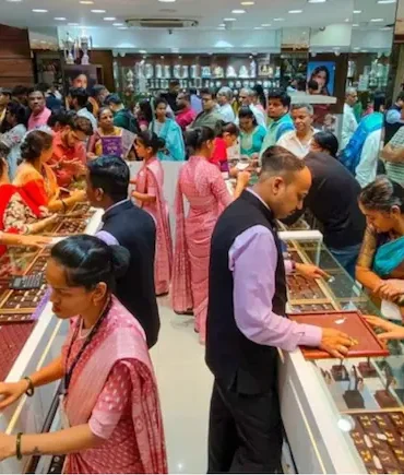 gold import duty hike : ભારતે સોનાની આયાત ડ્યુટી કેમ વધારી, અને તેનો તમારા માટે શું અર્થ થાય છે?