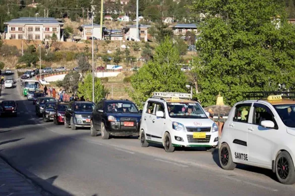 Bhutan refuse ethanol : ભૂટાને શા માટે ભારત તરફથી E20 ઇથેનોલ પેટ્રોલ ઓફર નકારી .