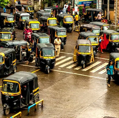Auto, taxi shortage in Mumbai : ડ્રાઇવરોને અભ્યાસક્રમ બહારના મરાઠી પ્રશ્નોનો સામનો કરવો પડે છે Auto, taxi shortage in Mumbai : ડ્રાઇવરોને અભ્યાસક્રમ બહારના મરાઠી પ્રશ્નોનો સામનો કરવો પડે છે