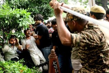 CJP protest : દિલ્હી પોલીસે CJP વિરોધ દરમિયાન વધુ પડતા બળનો ઇનકાર કર્યો; 30,000 ભીડ, હિંસાનો ઉલ્લેખ કર્યો