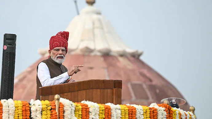 PM Modi’s 6 Big Announcements : સ્વતંત્રતા દિવસ પર પીએમ મોદીની 6 મોટી જાહેરાતો: AI તાલીમ, મફત કોચિંગ PM Modi’s 6 Big Announcements : સ્વતંત્રતા દિવસ પર પીએમ મોદીની 6 મોટી જાહેરાતો: AI તાલીમ, મફત કોચિંગ