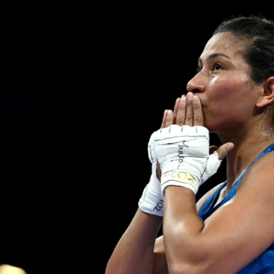 Boxer Lovlina Qualifies : બે તીરંદાજોએ ૨ સુવર્ણ ચંદ્રકો જીત્યા બાદ બોક્સર લોવીના ફાઇનલમાં પહોંચી.
