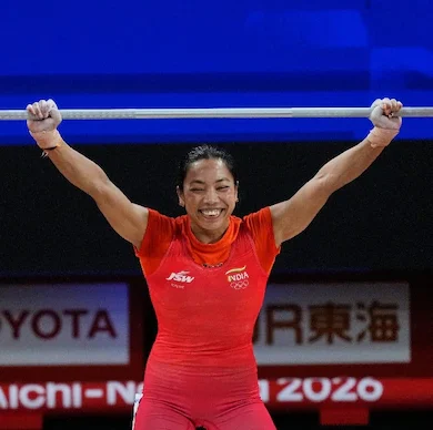 Mirabai Chanu won silver, ભારતના ૨૮ વર્ષના દુષ્કાળનો અંત આણ્યો.
